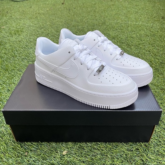Nike Air Force 1 Sage low white shoes - Picture 3 of 4